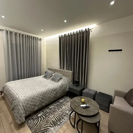 Corplex Apartment *