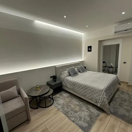 Corplex * Tirana